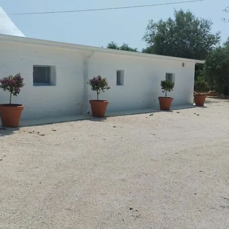 Gospodarstwo wiejskie Trulli In Contrada - Monopoli